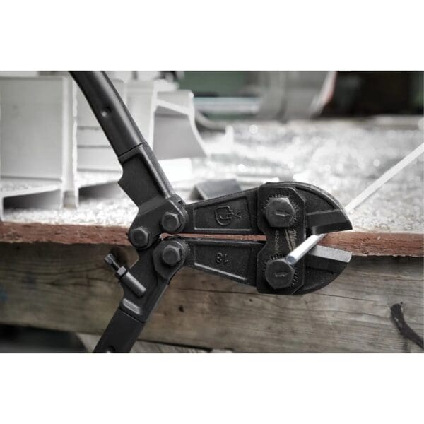 Milwaukee® Bolt Cutters - 18